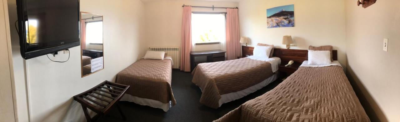 Triple Room 3 single Beds,926934043:JPEG